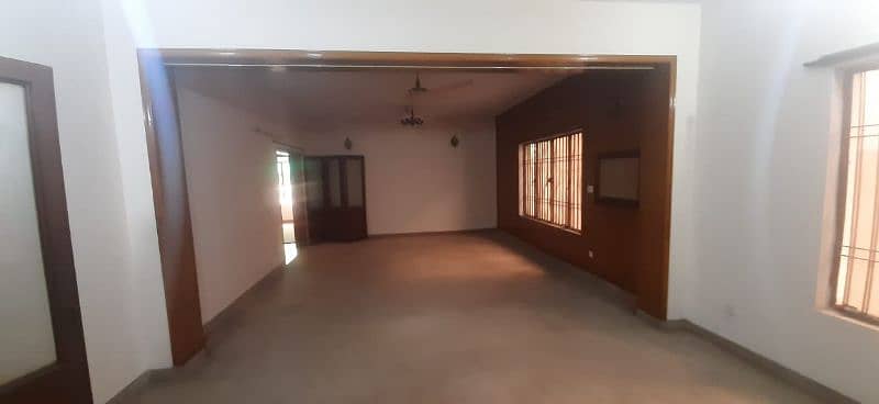 1 kanal Lower Portion For Rent in DHA Phase 2 block Q Near Cinema 7