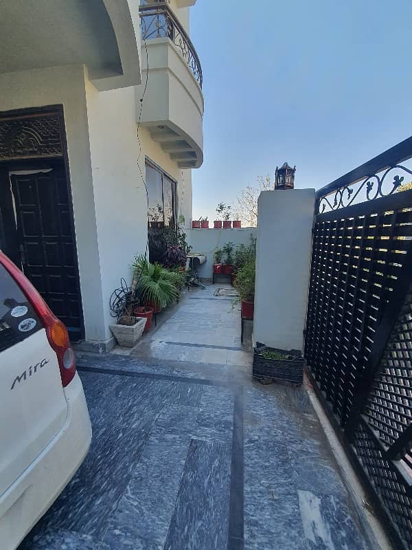 WITH ALL FACILITIES double storey 7 Marla house for sale 5