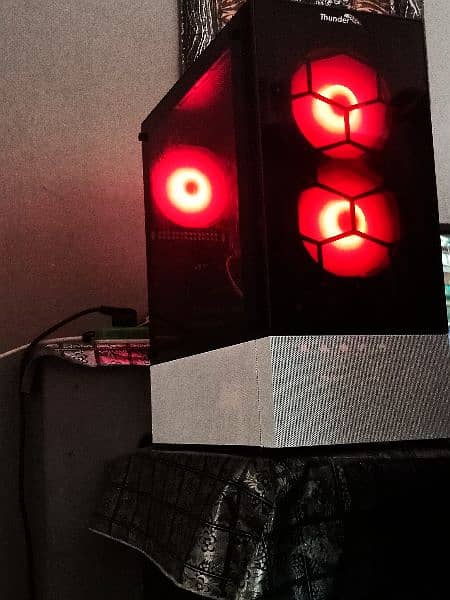I7+RX 570 GAMING PC FOR SALE (BUDGET) 11