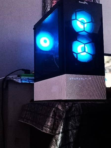 I7+RX 570 GAMING PC FOR SALE (BUDGET) 13