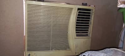 Window Ac for sale with Original condition