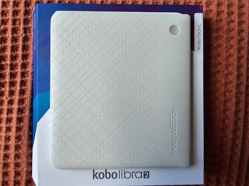 Kobo Libra 2 - 32 GB WiFi 7 inch eBook Reader - White 1