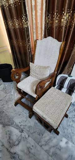 easy wooden chair