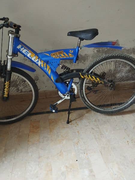 Bicycle with gear option, having front and rear shock absorbers . 0