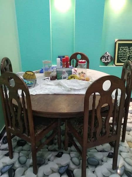 Wooden Round Dining Table with 6 Chairs 1