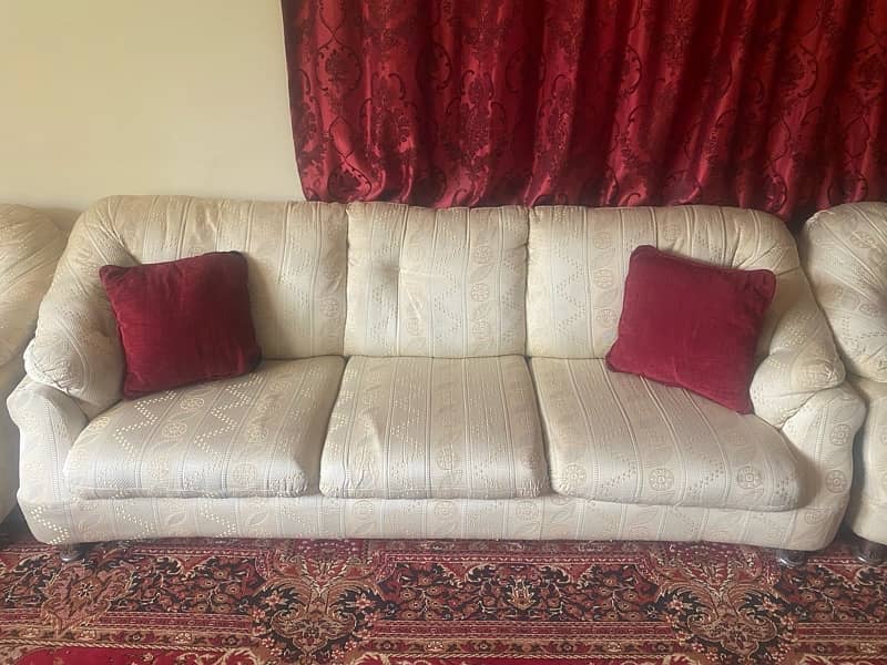 5 Seater Sofa Set very less used. 5
