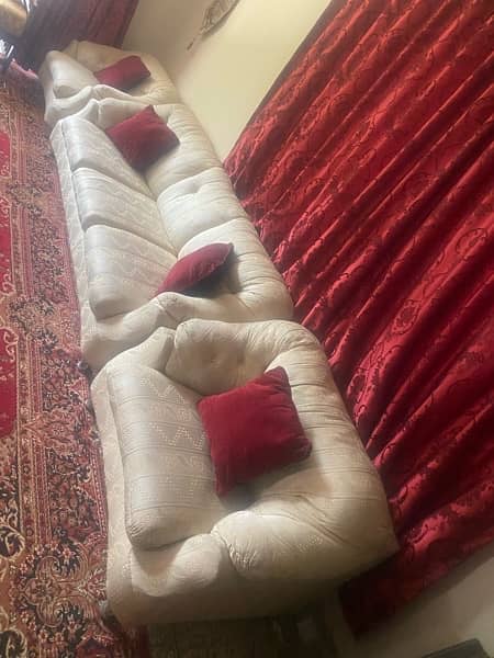 5 Seater Sofa Set very less used. 8