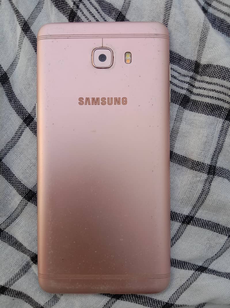 Samsung Galaxy C9 Pro 4/64 GB 0