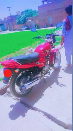 hamaha 2020 model condition 10by9 colour red 0