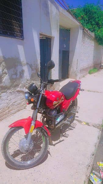hamaha 2020 model condition 10by9 colour red 1