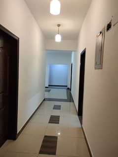 10 Marla 3 Bed Flat 5th Floor For Rent In Askari 11 Lahore