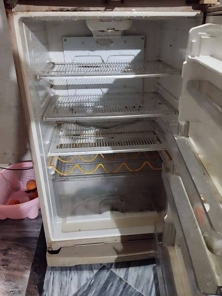 used refrigerator 0