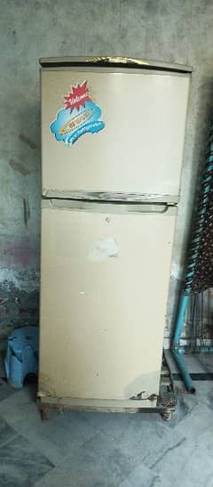 Refrigerator