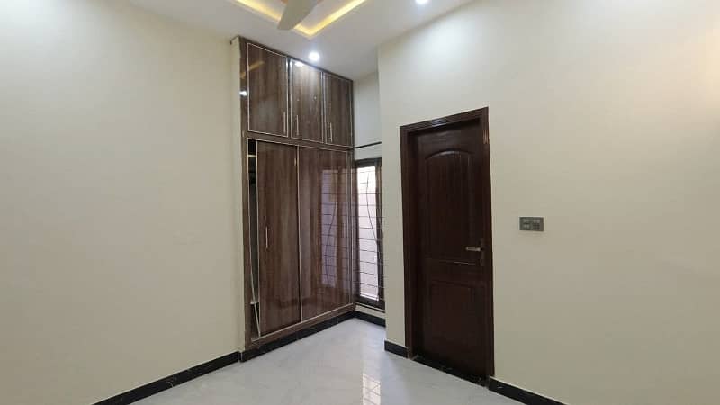 3 MARLA BRAND NEW HOUSE FOR SALE IN AL KABIR TOWN PHASE 2 BLCOK B 21