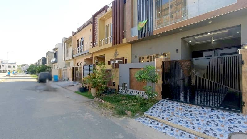3 MARLA BRAND NEW HOUSE FOR SALE IN AL KABIR TOWN PHASE 2 BLCOK B 32