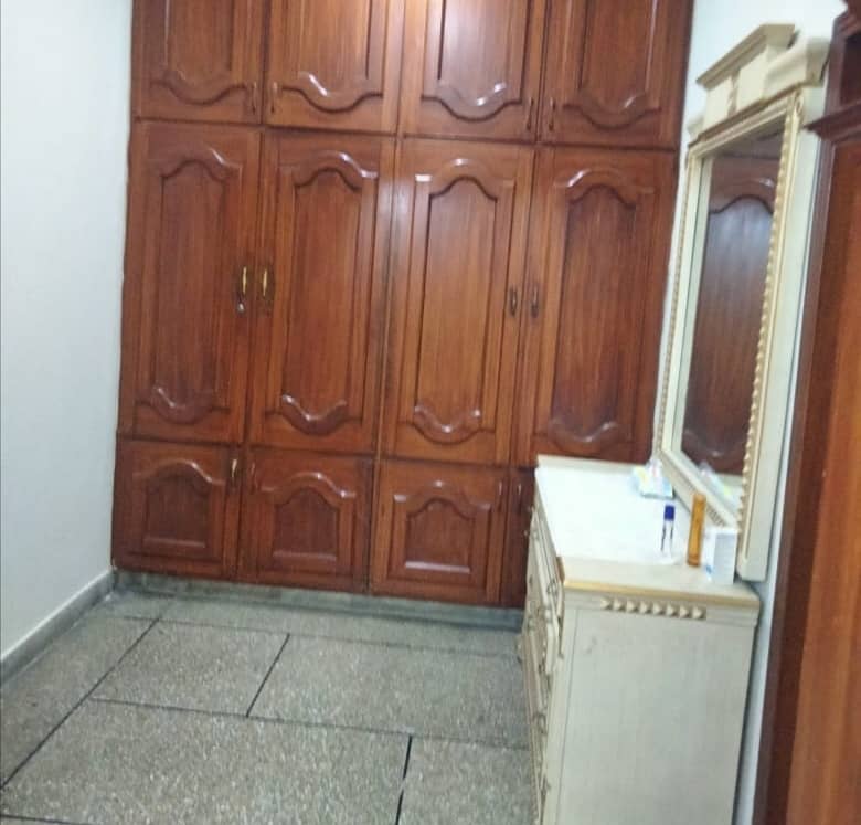 1 Kanal Lower Portion for rent in Model Town 11