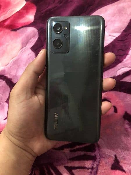 REALME 9i in Lush Condition With box & Charger 2