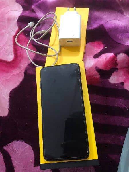 REALME 9i in Lush Condition With box & Charger 3