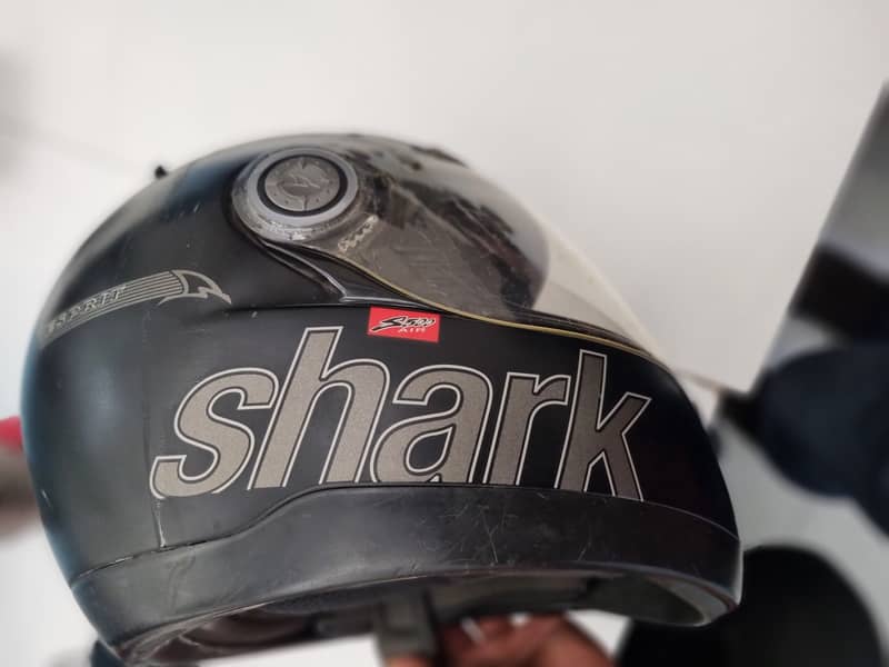 CERTIFIED IMPORTED HELMET SHARK XL Size Helme 1