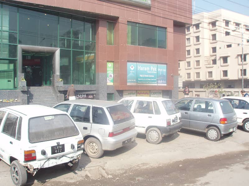 500 Square Feet Office For Rent At Main Boulevard Gulberg, Lahore 6