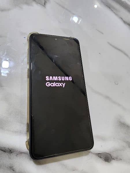 Samsung galaxy s21fe 1