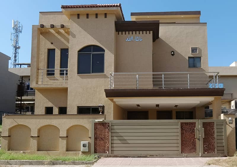 Perfect Prime Location 7 Marla House In Bahria Town Phase 8 - Abu Bakar Block For rent 0
