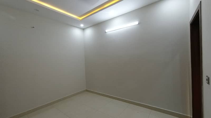 Perfect Prime Location 7 Marla House In Bahria Town Phase 8 - Abu Bakar Block For rent 26
