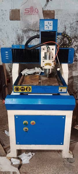 CNC machine metal cutting 0