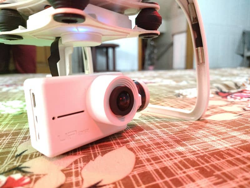UpAir One Plus 4K Only drone 1