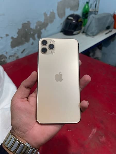 iPhone 11pro max dual sim pta approved 1