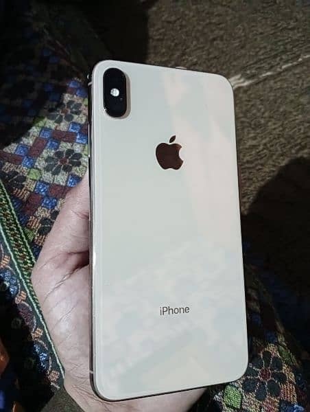 iPhone Xs Max 256 GB Official PTA Approved 1