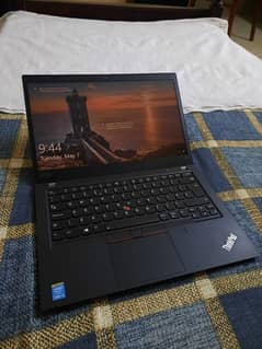 Lenovo Thinkpad T490 (Touch Variant)