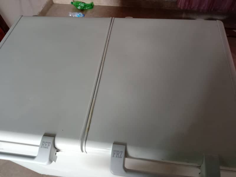 Haier freezer for sale new condition 8