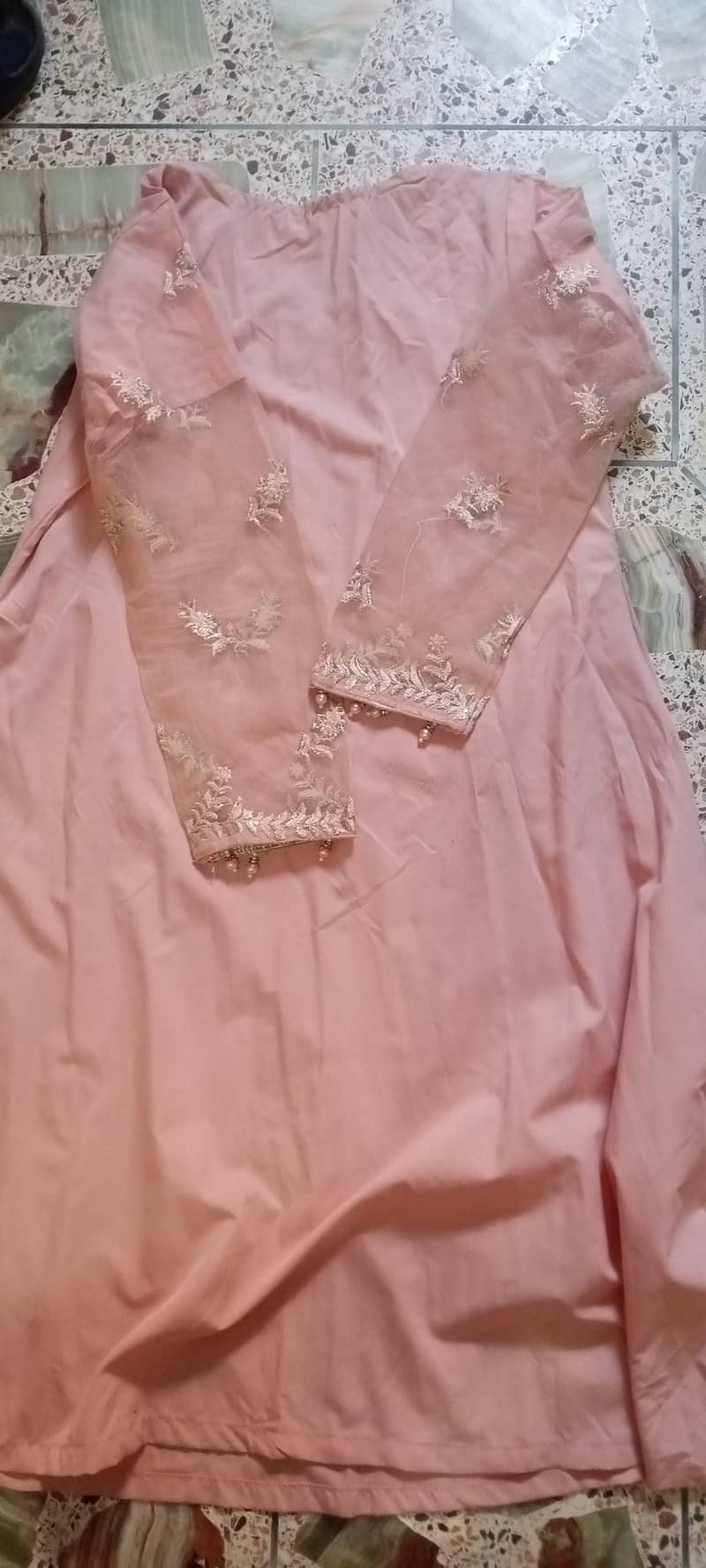 For 20 to 28 year old lady large in size 3