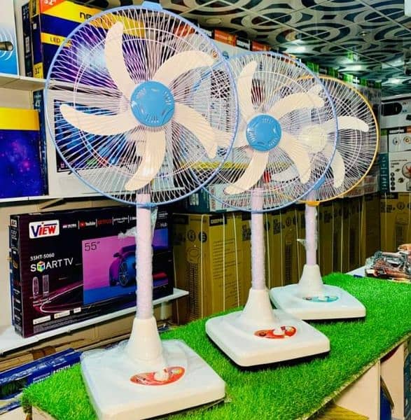 Rechargeable Standing Fan AC / DC Solar Power 0
