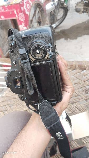 Canon 60D Camera 8