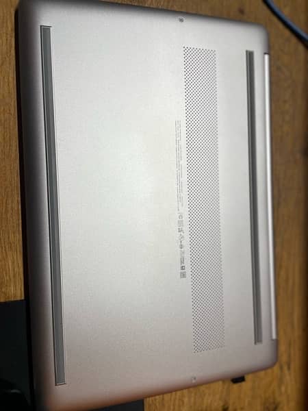 HP Core I5 10th Generation in 10/10 Condition 3