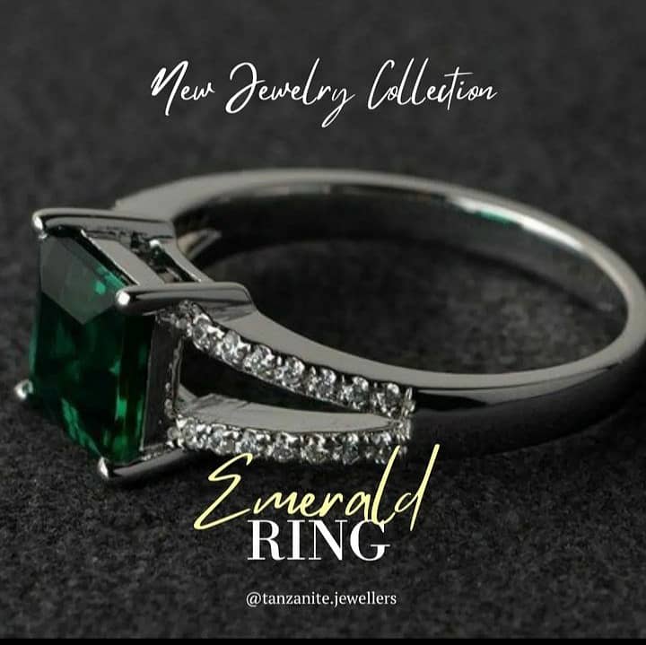 emerald zircon ring 0