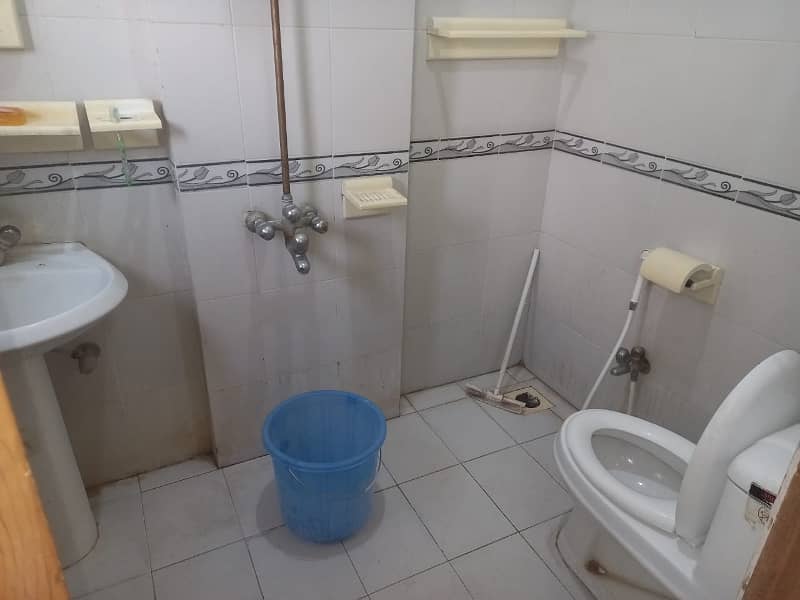 2 Bed Flat For Rent In G-9 Markaz 7