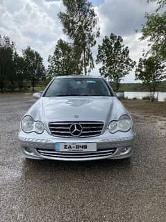 Mercedes C180 In Immaculate Condition