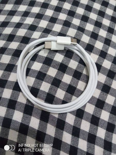 iphone 15pro max Charger Cable 20watt new genuine with warranty 4
