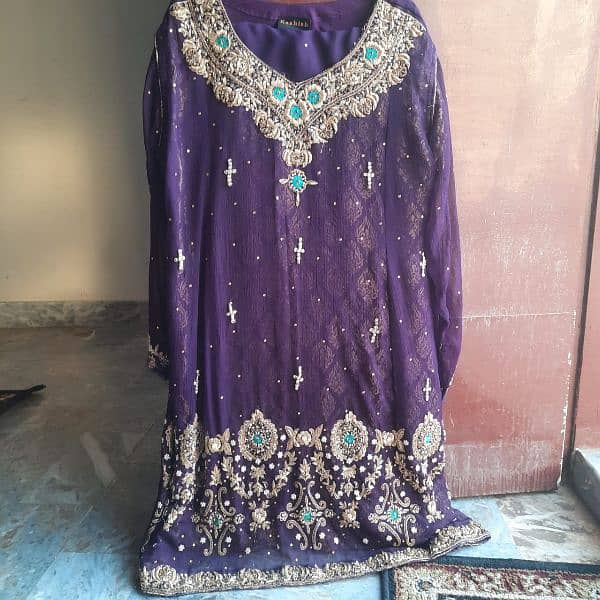 Embroided suits for sell 0