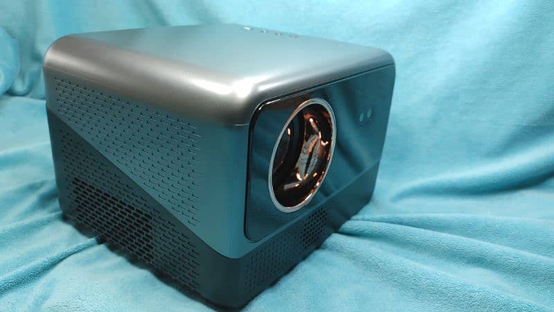 4k Smart Projectors with Best Prices COD All Over Pakistan 10