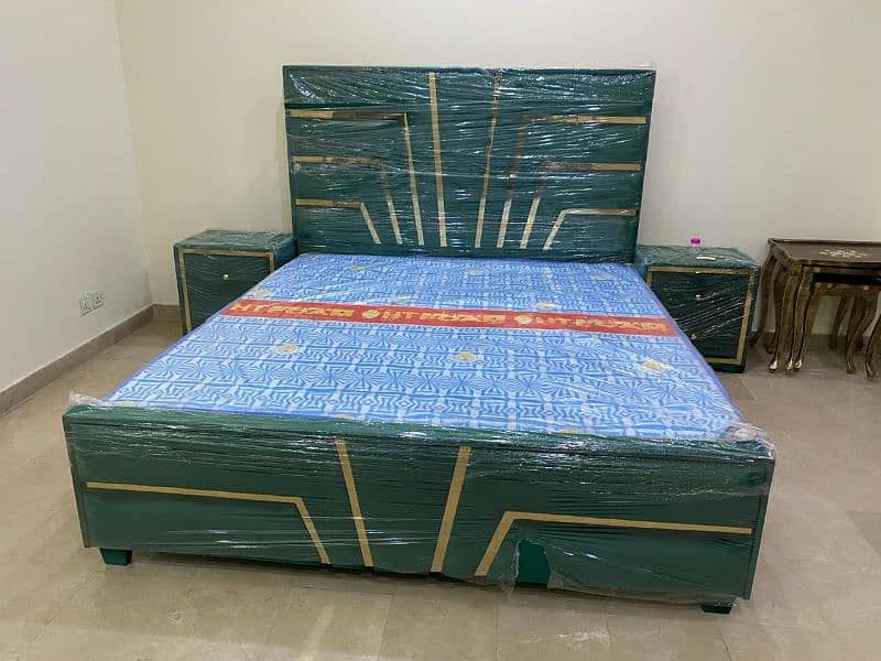 Velvet Bed Set up for sale 3