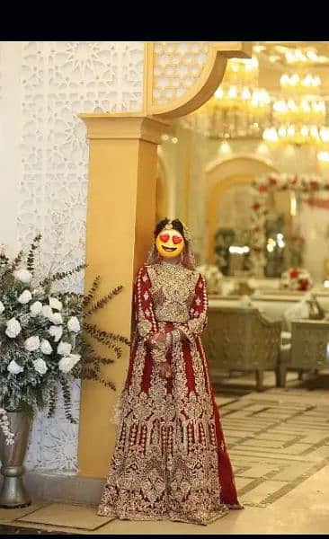 Bridal lehnga/Nikkah wear/bridal Maxi 0