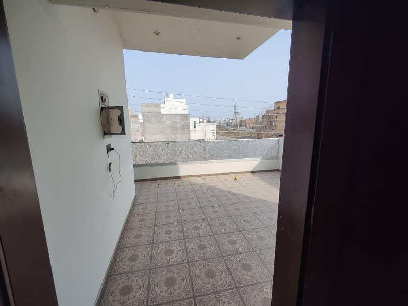 5 Marla Luxury House For Rent 30