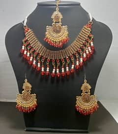 Beautiful Style Of Choker Set Stunning Look For Party Wear.