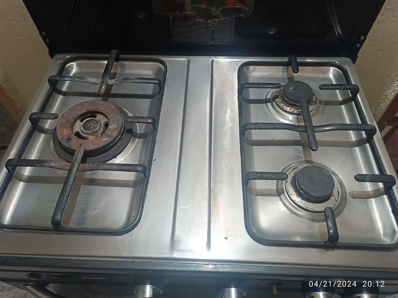 Stove / cooking range for sale 3