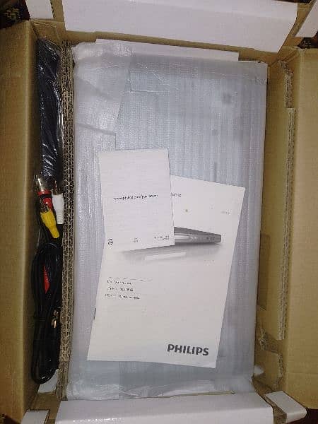 Philips DVD player Brand New 1
