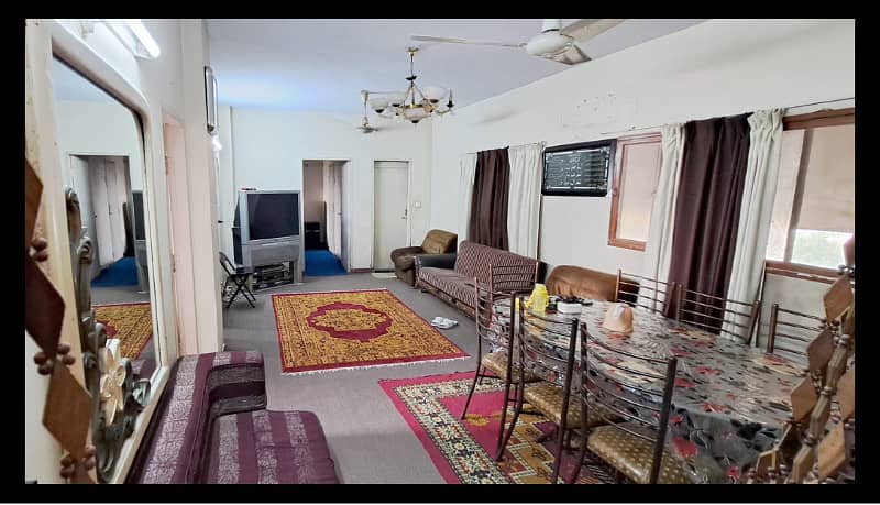 Shahra e Faisal Near Aisha Bawani School, 1700 Square feet Apartment for Sale. 1
